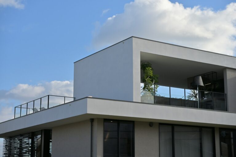 Top Mistakes to Avoid When Building Essex Home Extensions Essex home extensions mistakes