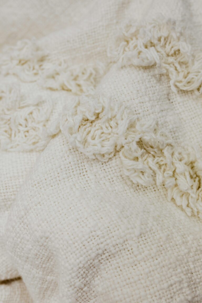 Sustainable menswear thobe